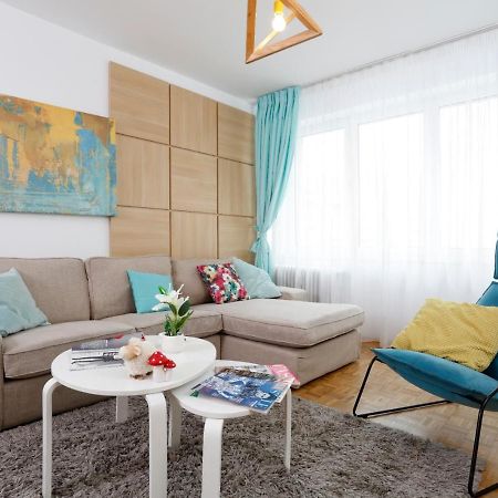 Lovely 2 Bedroom Apartment Near Old Town Bukareszt Zewnętrze zdjęcie