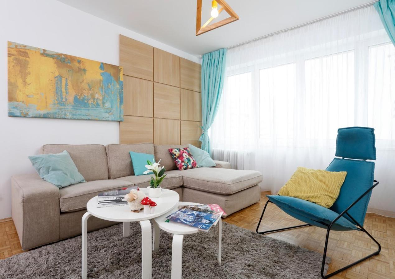 Lovely 2 Bedroom Apartment Near Old Town Bukareszt Zewnętrze zdjęcie