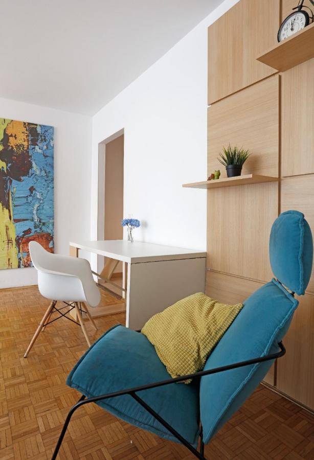 Lovely 2 Bedroom Apartment Near Old Town Bukareszt Zewnętrze zdjęcie